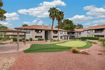 2606 South Durango Drive 281 Yard