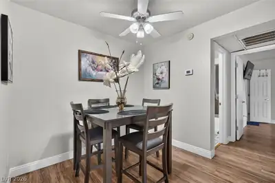 2606 South Durango Drive 281 Dining Area