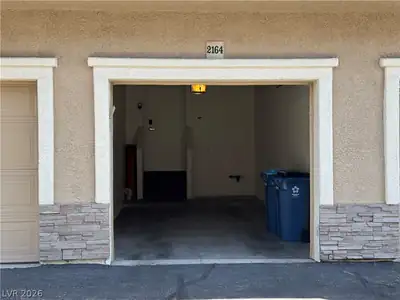 9901 Trailwood Drive 2164 Garage