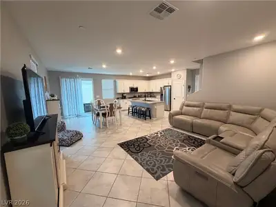 7879 Penderbrook Street, Las Vegas, NV 89149 Living Room