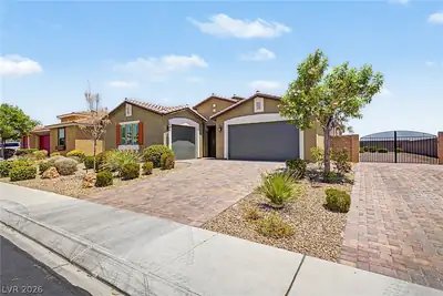 7270 Southern Magnolia Street, Las Vegas, NV 89149 Front of Structure
