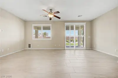 7270 Southern Magnolia Street, Las Vegas, NV 89149 Living Room