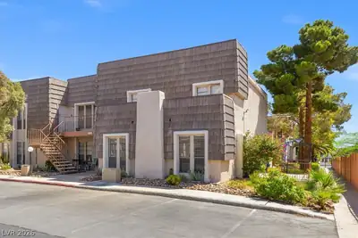 3925 CAMBRIDGE Street 2, Las Vegas