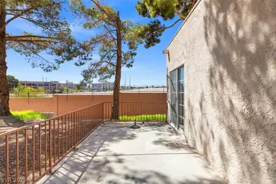 3925 CAMBRIDGE Street 2 Patio