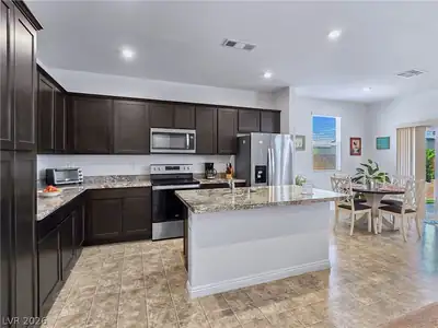 3543 East Malheur Avenue Kitchen