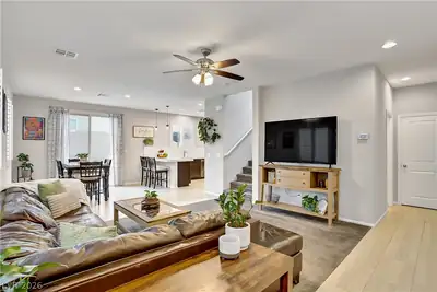 1113 Fragrant Cactus Court Living Room