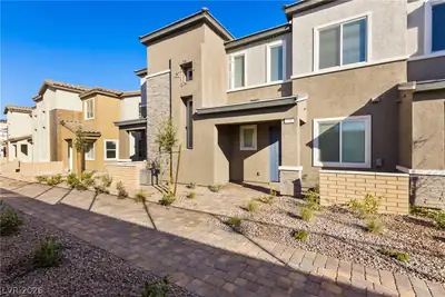 212 Freeport View Place, Henderson