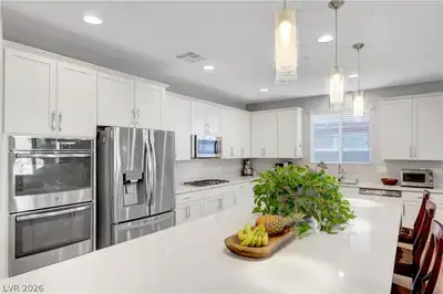 1102 North Water Street Kitchen