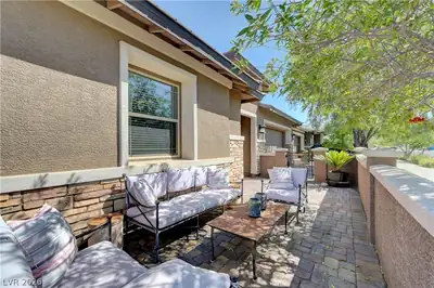 1102 North Water Street Patio