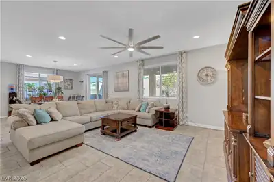 1102 North Water Street Living Room