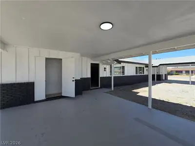 1083 East Calvada Boulevard B Patio