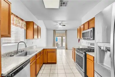 5129 Coral Beach Street, North Las Vegas, NV 89031 