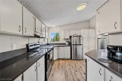 551 Fehrs Way, Pahrump, NV 89060 Kitchen