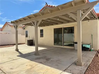 642 Freeburg Place Patio