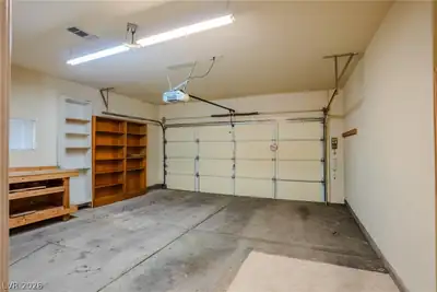 7252 WANDERING STAR COURT, Las Vegas, NV 89131 Garage