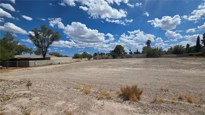 3995 West Vegas Drive Lot