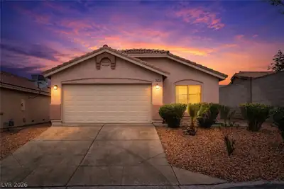 6548 Shining Sand Avenue, Las Vegas