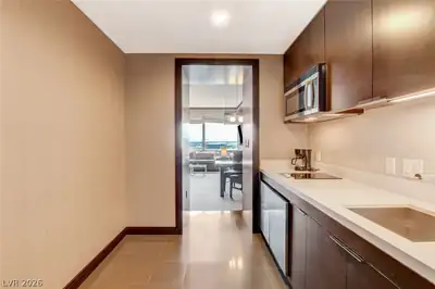 2600 West Harmon Avenue 33015 Kitchen