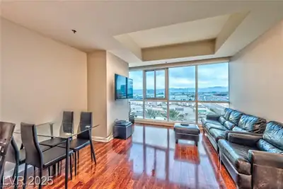 4525 Dean Martin Drive 604 Living Room