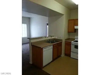 2121 HUSSIUM HILLS Street 206 
