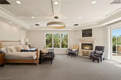 30 Augusta Canyon Way Primary Bedroom