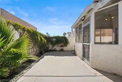 3212 Ivory Coast Drive Patio