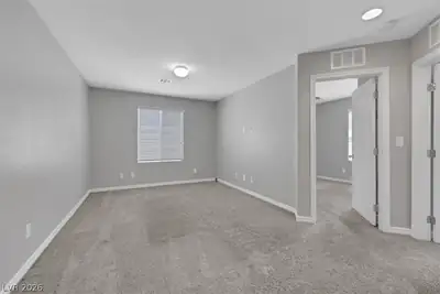 3030 Versace Avenue Bedroom