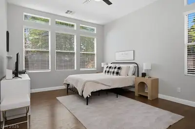 7229 Abbeville Meadows Avenue Bedroom