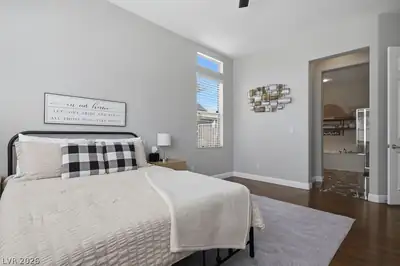 7229 Abbeville Meadows Avenue Primary Bedroom