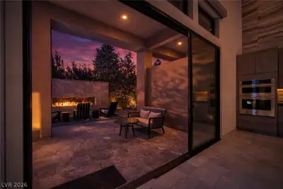 5185 Rock Daisy Drive, Las Vegas, NV 89135 Patio