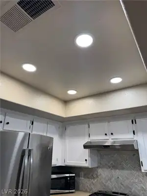 5240 Fighting Fish Way Kitchen