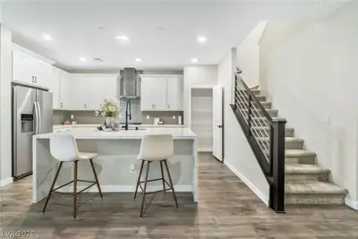 11569 Cedar Shore Avenue, Las Vegas, NV 89138 Kitchen