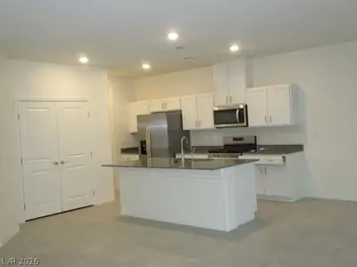 420 Canary Song Drive, Henderson, NV 89011 Kitchen