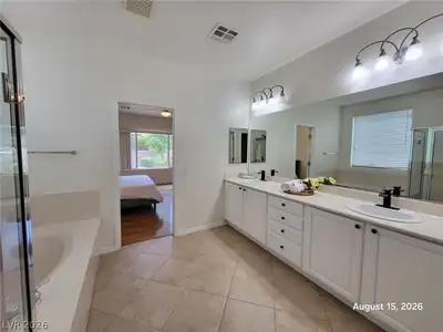 2116 Twin Falls Drive, Henderson, NV 89044 Primary Bathroom