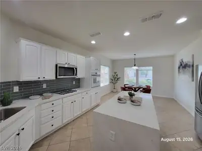 2116 Twin Falls Drive, Henderson, NV 89044 Kitchen