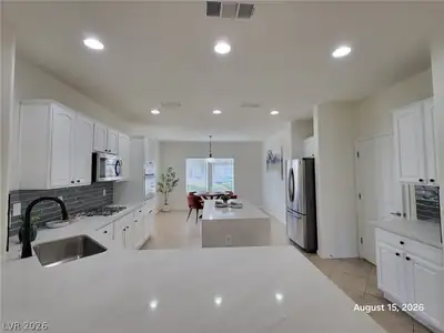 2116 Twin Falls Drive, Henderson, NV 89044 Kitchen