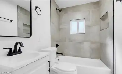 3049 Cedar Street, Las Vegas, NV 89104 Bathroom