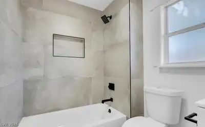 3049 Cedar Street, Las Vegas, NV 89104 Bathroom