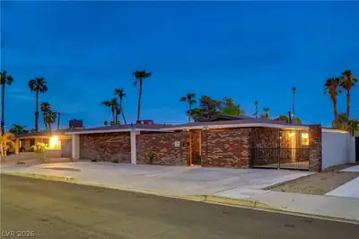 2101 Santiago Street, Las Vegas