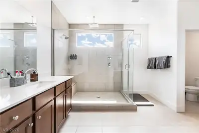4109 Orchard Run Avenue Primary Bathroom