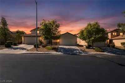 9593 Sage Sparrow Avenue Las Vegas, NV 89148
