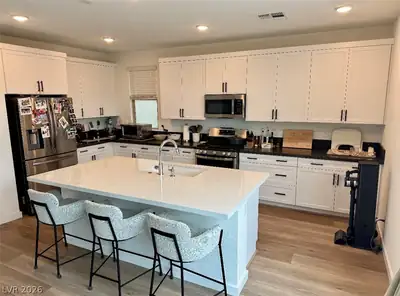 724 Emerson Creek Court, North Las Vegas