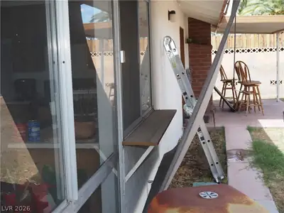 5180 South Burnham Avenue Patio