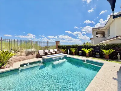 272 Highspring Street, Las Vegas, NV 89138 Pool