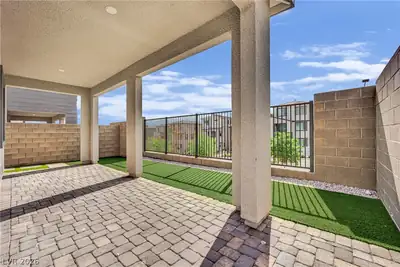 1532 Pacific Baza Street, Las Vegas, NV 89138 Patio