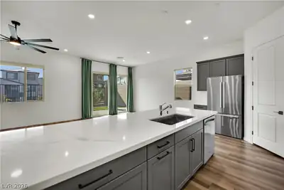 1532 Pacific Baza Street, Las Vegas, NV 89138 Kitchen