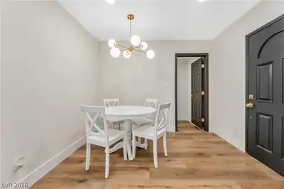 2301 Palora Avenue, Las Vegas, NV 89169 Dining Area
