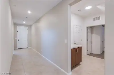 10950 Cilantro Avenue, Las Vegas, NV 89166 Entrance Foyer