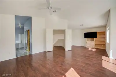 184 Adomeit Drive, Henderson, NV 89074 Primary Bedroom