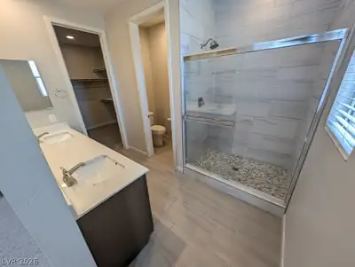 11298 Cactus Tower Avenue 103 Primary Bathroom